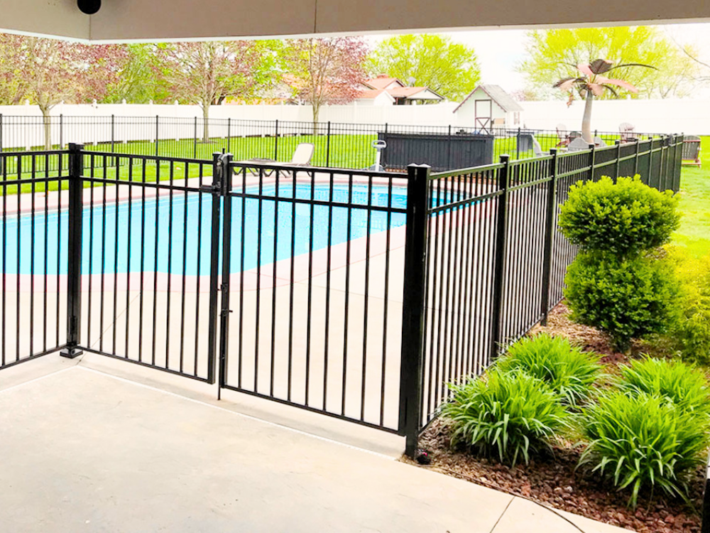 Commercial Fence