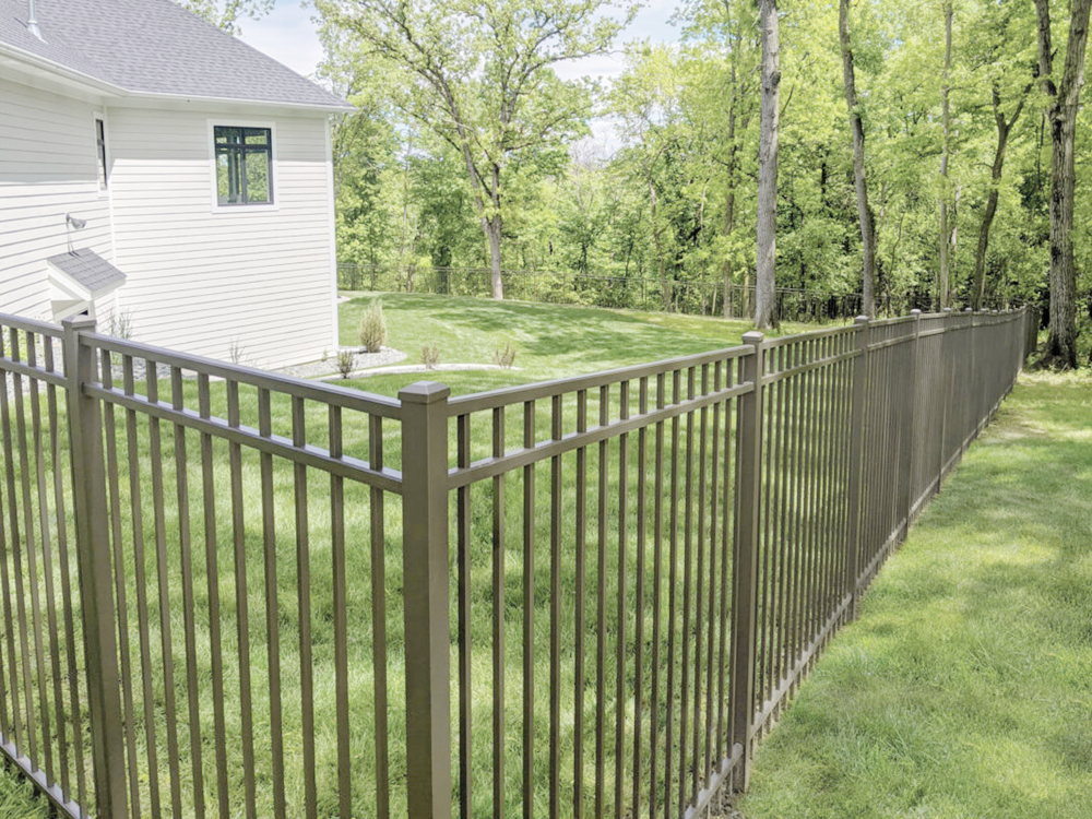 Aluminum Rail Fence