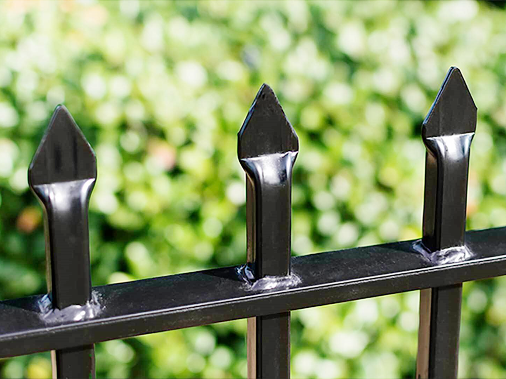 High Quality Steel Fence