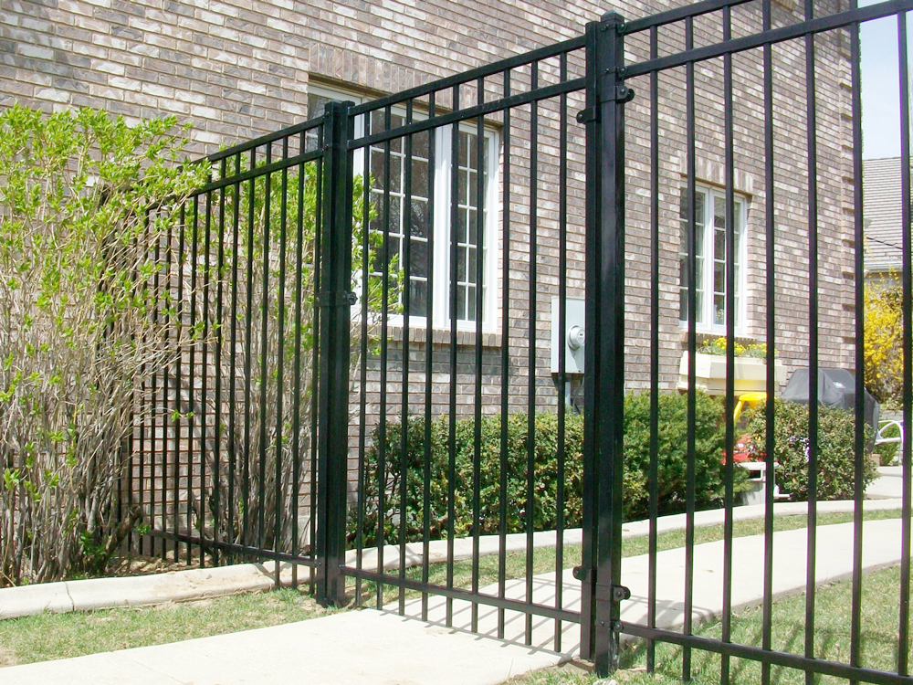 Commercial Boundary Fence
